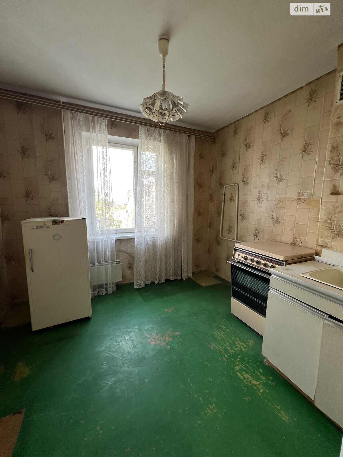 Продажа однокомнатной квартиры в Луцке, на просп. Возрождение, район 33 микрорайон фото 1