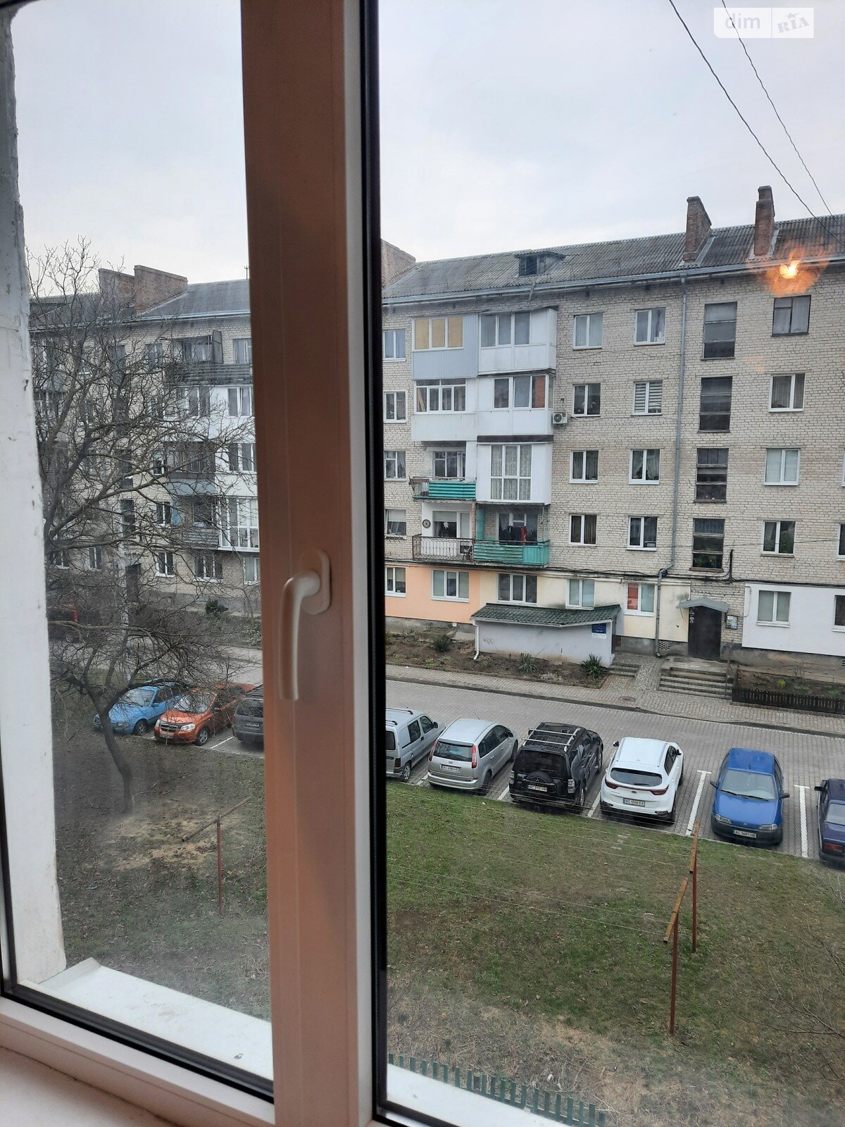 Продаж чотирикімнатної квартири в Луцьку, на вул. Наливайка 12, район 40 мікрорайон фото 1