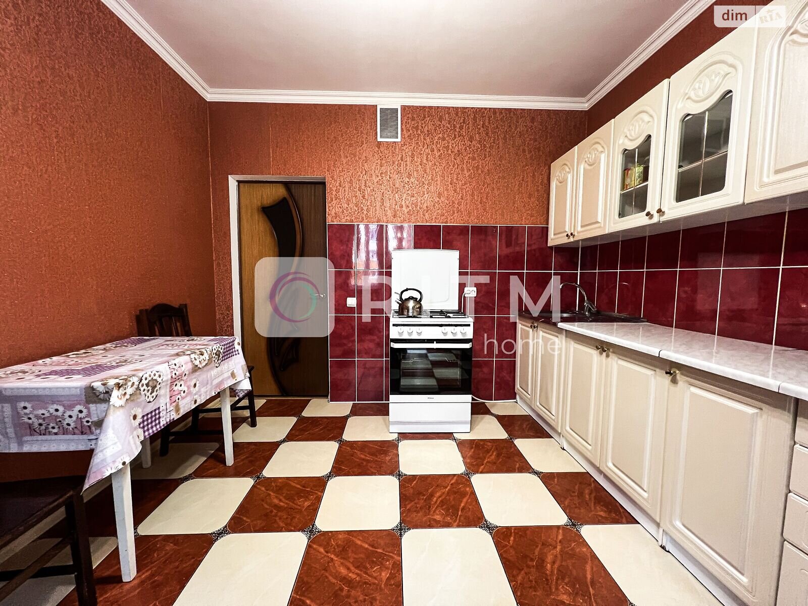 Продажа двухкомнатной квартиры в Луцке, на ул. Героев-добровольцев 4В, район 40 микрорайон фото 1