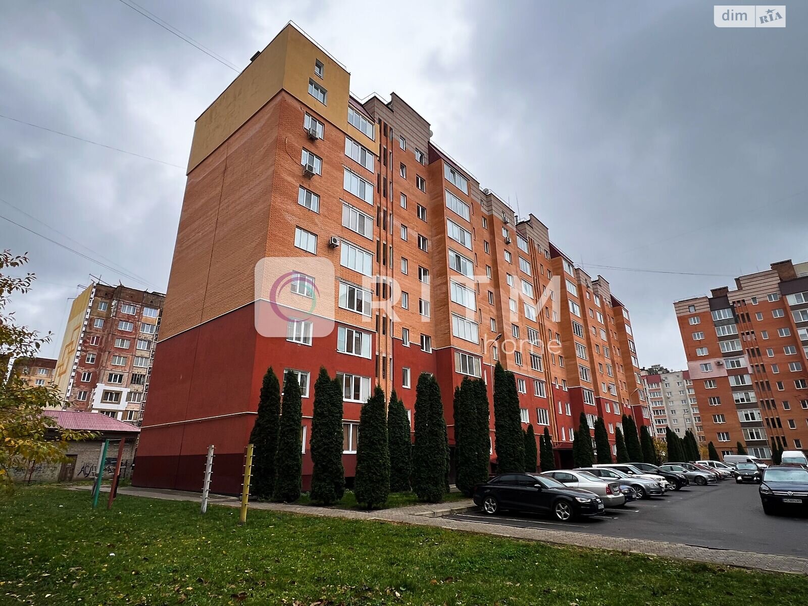 Продажа двухкомнатной квартиры в Луцке, на ул. Героев-добровольцев 4В, район 40 микрорайон фото 1