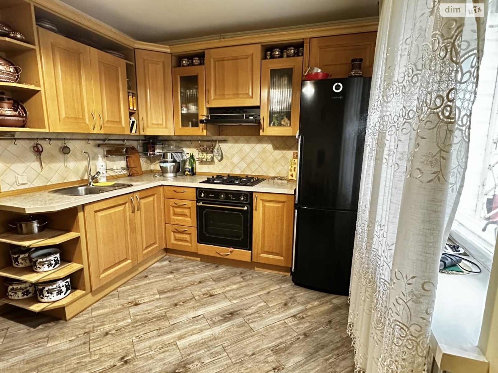 Продаж трикімнатної квартири в Луцьку, на вул. Конякіна 25, кв. 2, район 40 мікрорайон фото 1 Продаж трикімнатної квартири в Луцьку, на вул. Конякіна 25, кв. 2, район 40 мікрорайон фото 1