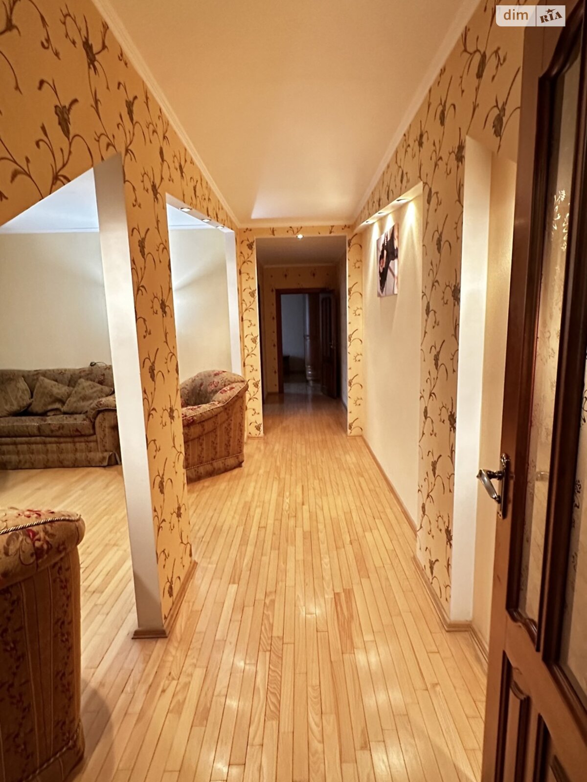 Продаж трикімнатної квартири в Луцьку, на вул. Конякіна 25, кв. 2, район 40 мікрорайон фото 1 Продаж трикімнатної квартири в Луцьку, на вул. Конякіна 25, кв. 2, район 40 мікрорайон фото 1