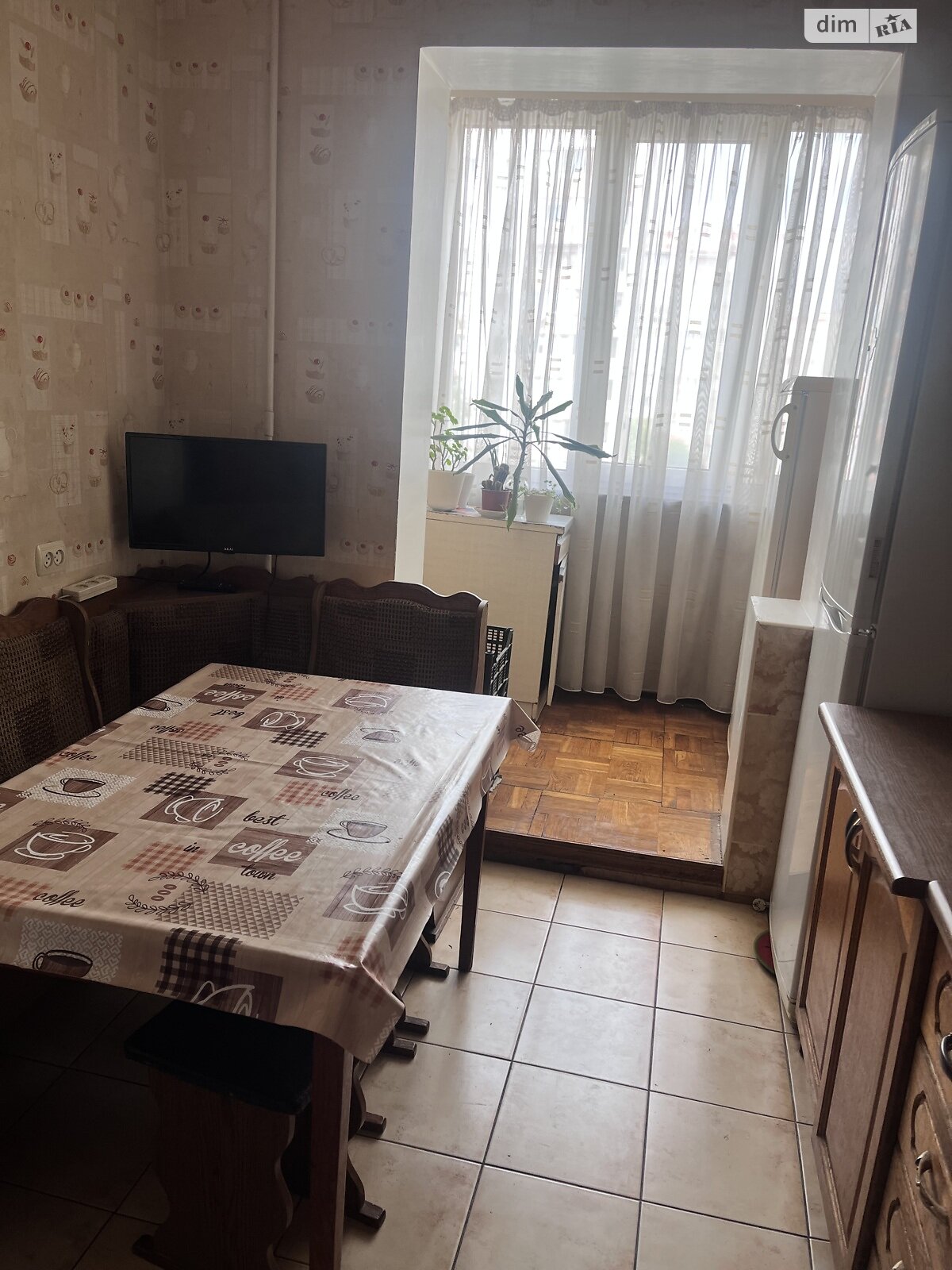 Продажа трехкомнатной квартиры в Луцке, на ул. Конякина 31, кв. 16, район 40 микрорайон фото 1 Продажа трехкомнатной квартиры в Луцке, на ул. Конякина 31, кв. 16, район 40 микрорайон фото 1