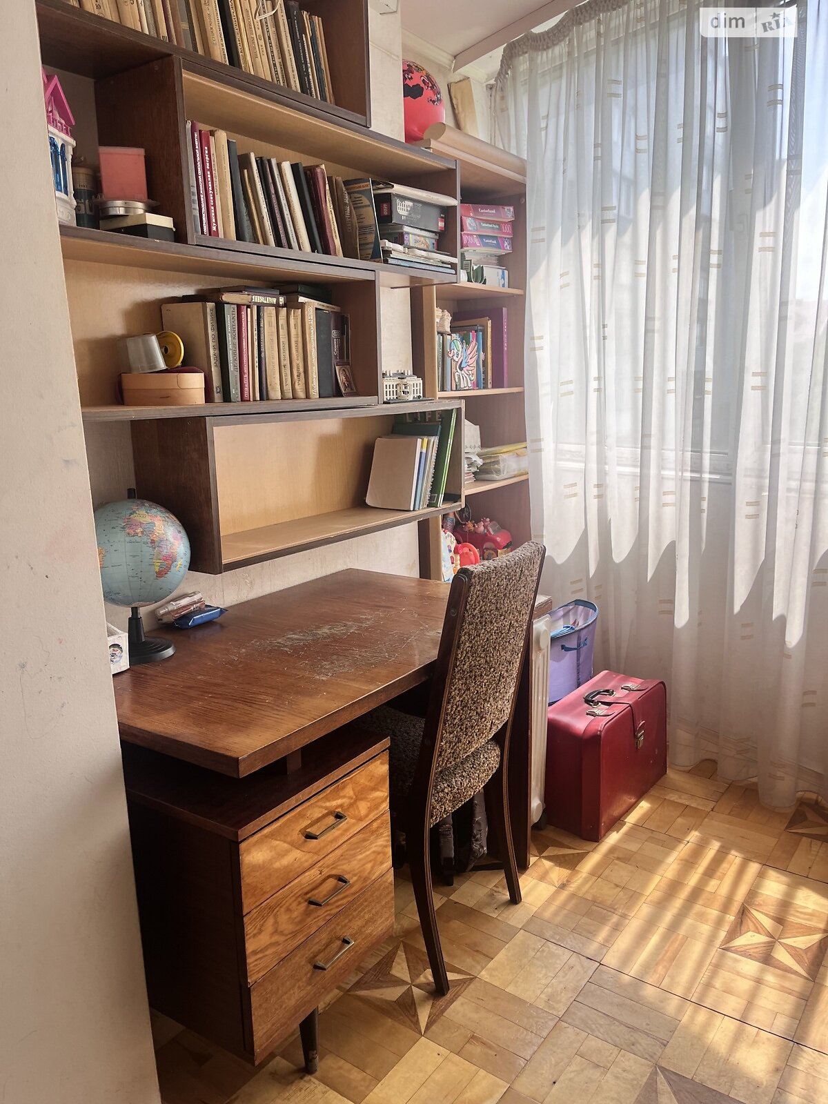 Продажа трехкомнатной квартиры в Луцке, на ул. Конякина 31, кв. 16, район 40 микрорайон фото 1 Продажа трехкомнатной квартиры в Луцке, на ул. Конякина 31, кв. 16, район 40 микрорайон фото 1