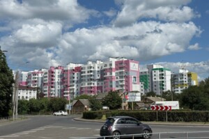 Продаж двокімнатної квартири в Луцьку, на вул. Конякіна 3А, район 40 мікрорайон фото 2 Продаж двокімнатної квартири в Луцьку, на вул. Конякіна 3А, район 40 мікрорайон фото 2