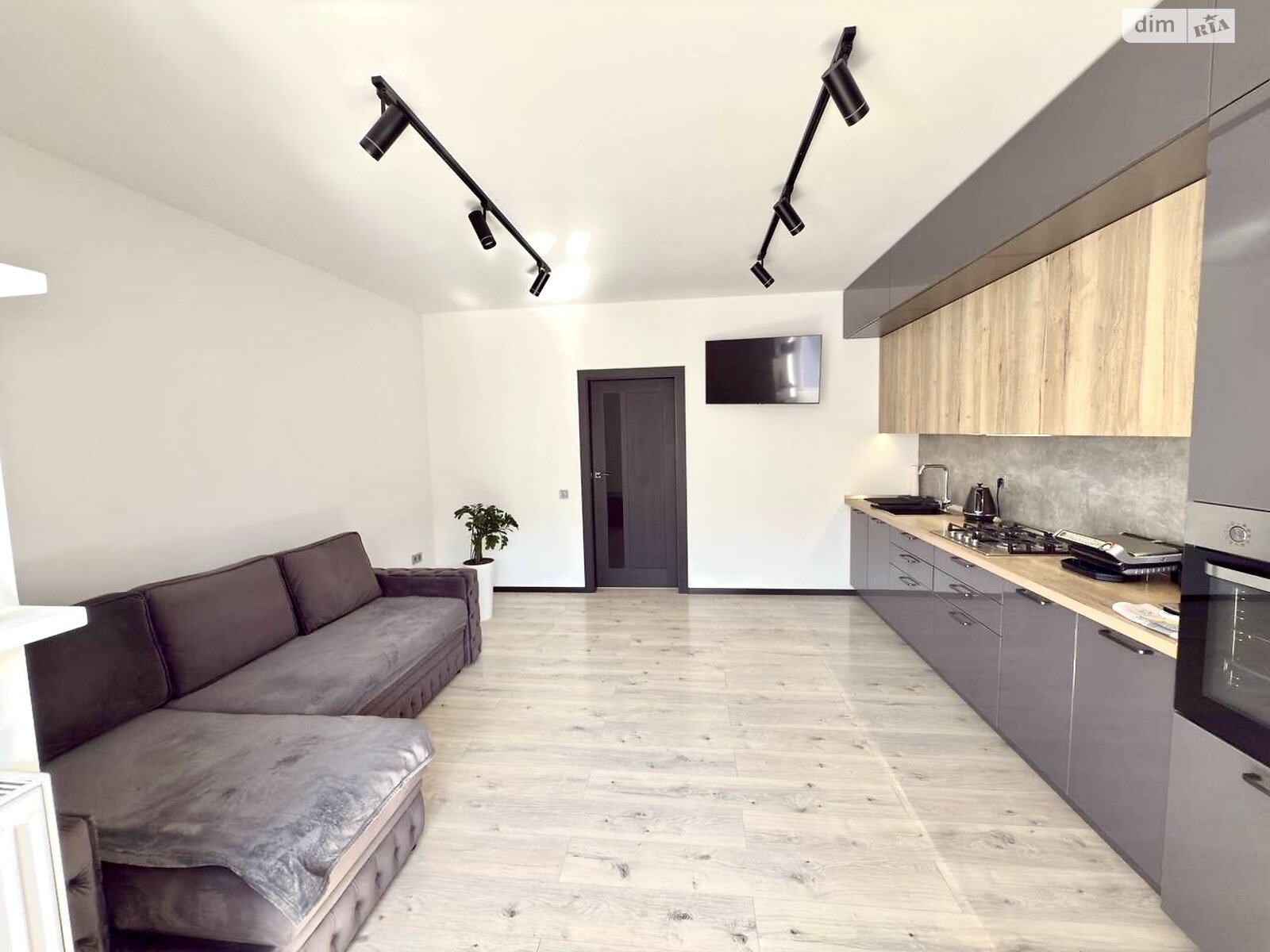 Продаж двокімнатної квартири в Луцьку, на вул. Конякіна 3А, район 40 мікрорайон фото 1 Продаж двокімнатної квартири в Луцьку, на вул. Конякіна 3А, район 40 мікрорайон фото 1