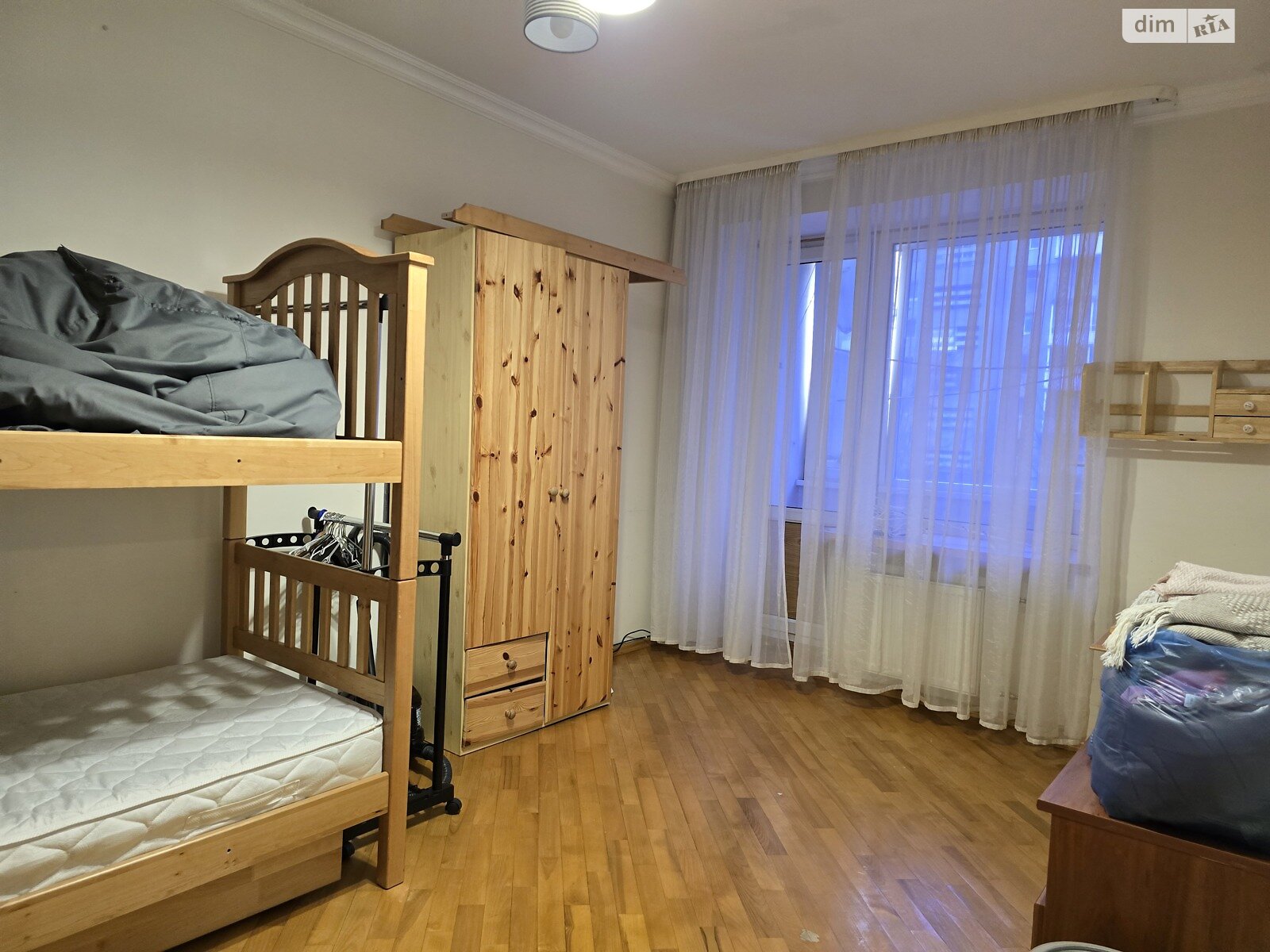Продаж трикімнатної квартири в Луцьку, на вул. Кравчука 46, район 40 мікрорайон фото 1 Продаж трикімнатної квартири в Луцьку, на вул. Кравчука 46, район 40 мікрорайон фото 1