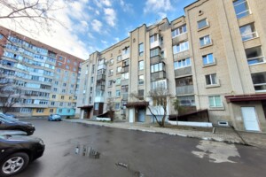 Продажа однокомнатной квартиры в Луцке, на ул. Кравчука, район 40 микрорайон фото 2