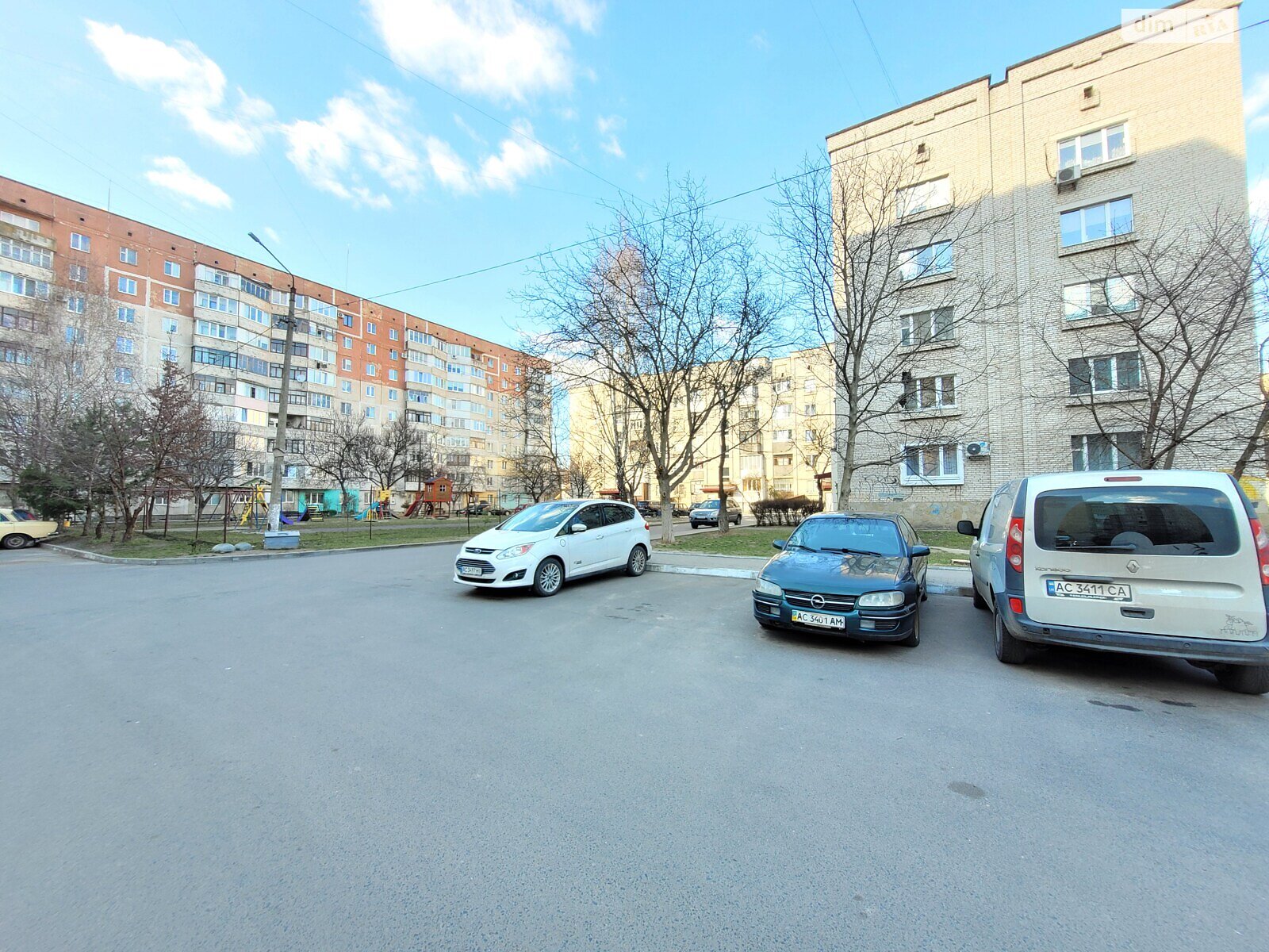 Продажа однокомнатной квартиры в Луцке, на ул. Кравчука, район 40 микрорайон фото 1 Продажа однокомнатной квартиры в Луцке, на ул. Кравчука, район 40 микрорайон фото 1