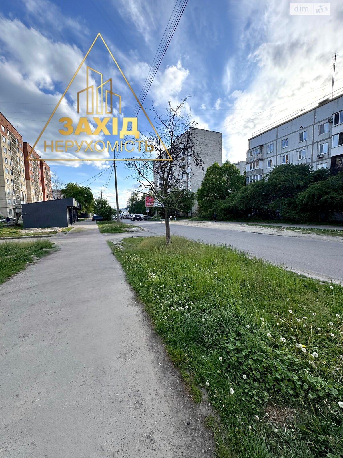 Продажа двухкомнатной квартиры в Луцке, на ул. Кравчука 19А, район 40 микрорайон фото 1 Продажа двухкомнатной квартиры в Луцке, на ул. Кравчука 19А, район 40 микрорайон фото 1