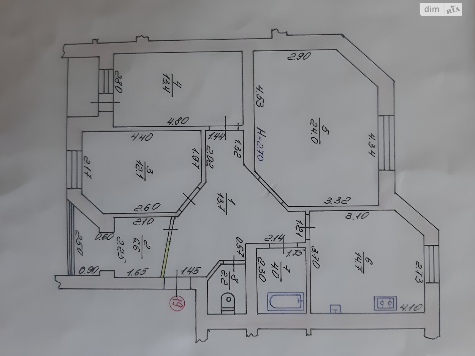 Продаж трикімнатної квартири в Луцьку, на вул. Кравчука, район 40 мікрорайон фото 1 Продаж трикімнатної квартири в Луцьку, на вул. Кравчука, район 40 мікрорайон фото 1