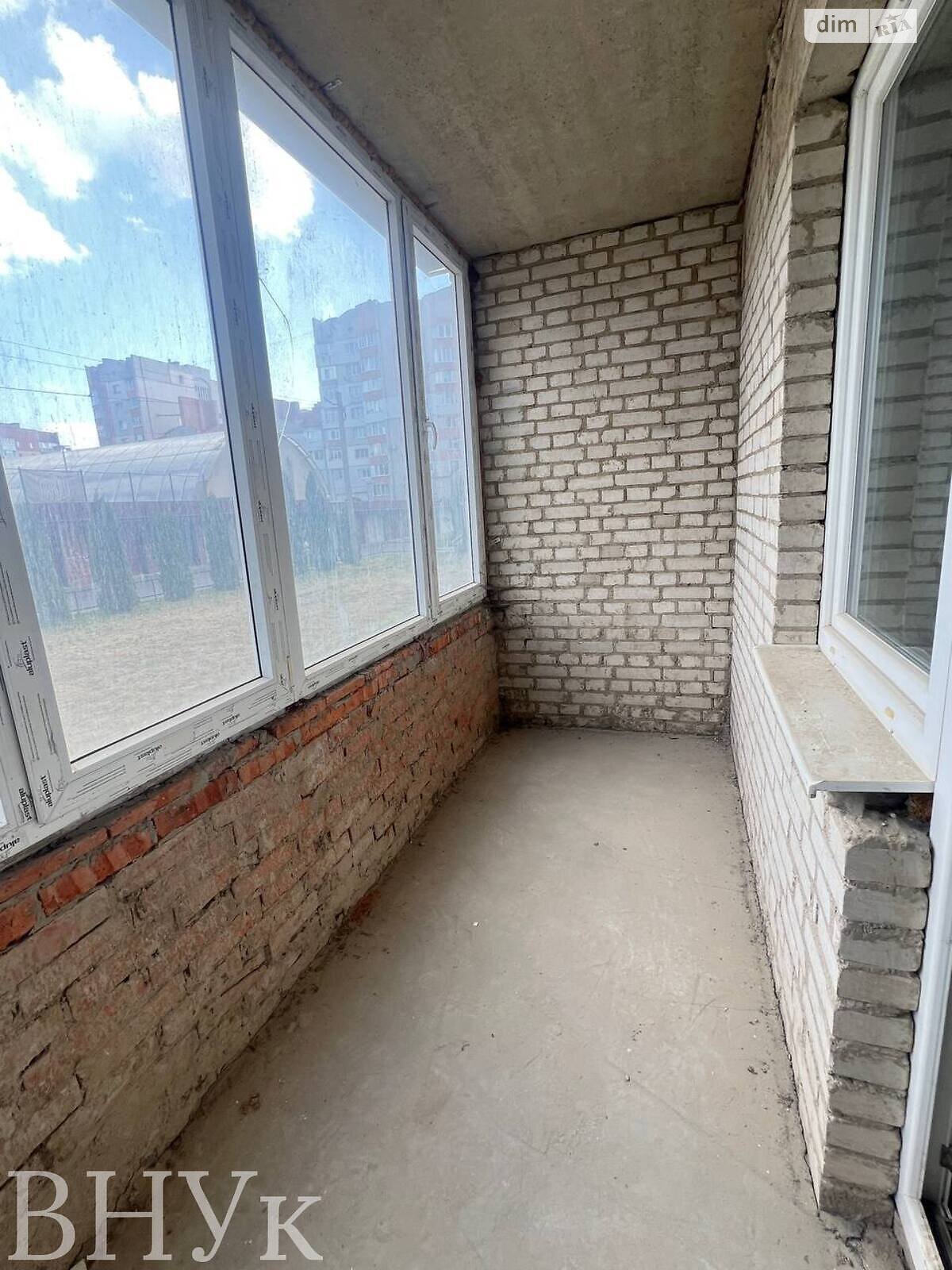 Продажа трехкомнатной квартиры в Луцке, на ул. Кравчука 11Б, район 40 микрорайон фото 1 Продажа трехкомнатной квартиры в Луцке, на ул. Кравчука 11Б, район 40 микрорайон фото 1