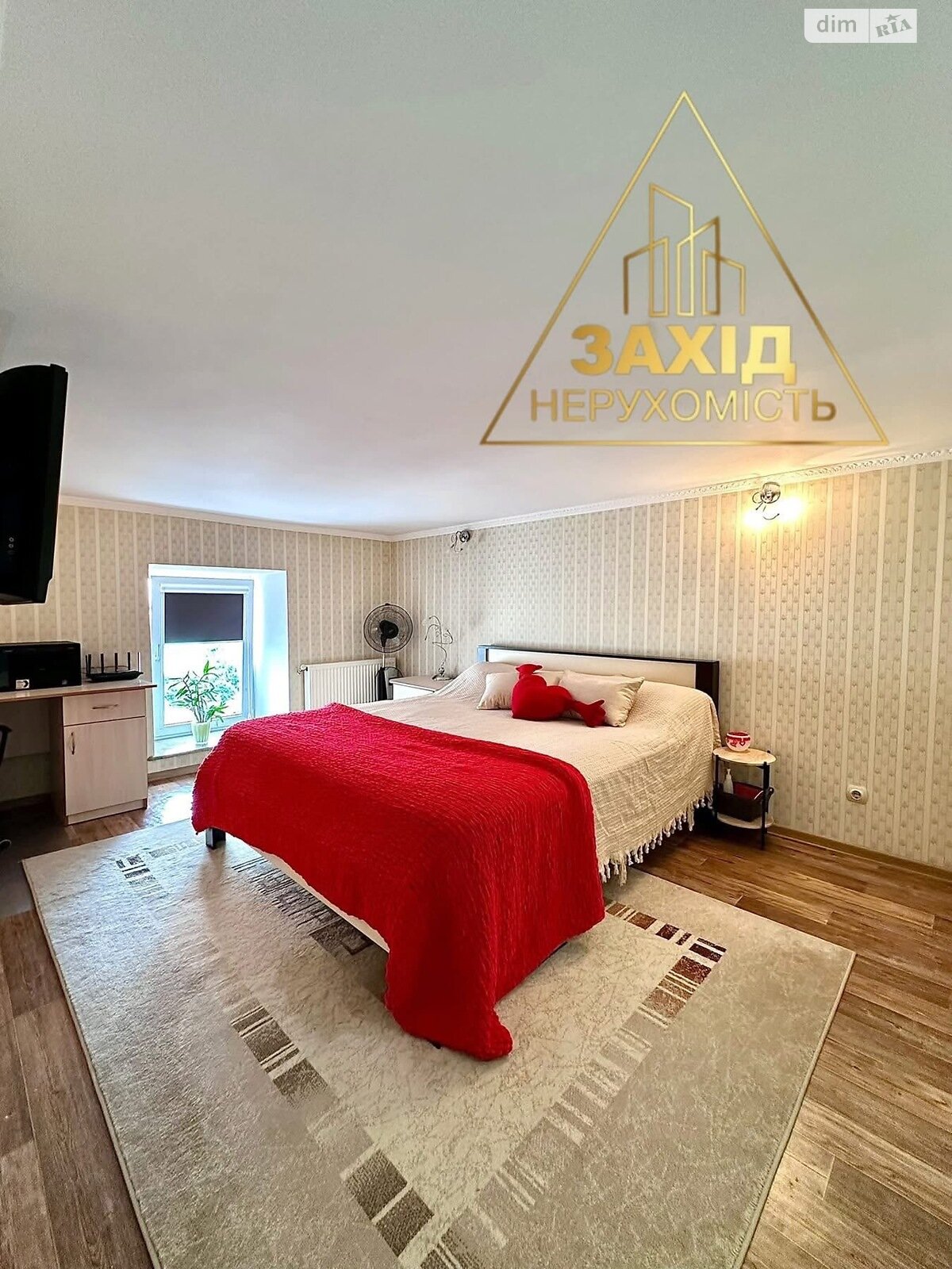 Продажа двухкомнатной квартиры в Луцке, на ул. Кравчука 11Б, район 40 микрорайон фото 1