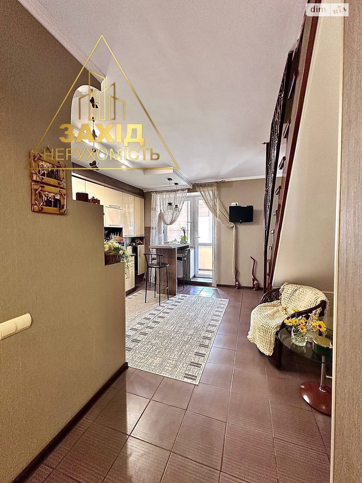 Продажа двухкомнатной квартиры в Луцке, на ул. Кравчука 11Б, район 40 микрорайон фото 1