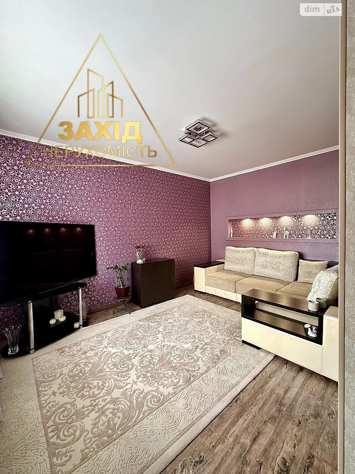 Продажа двухкомнатной квартиры в Луцке, на ул. Кравчука 11Б, район 40 микрорайон фото 1