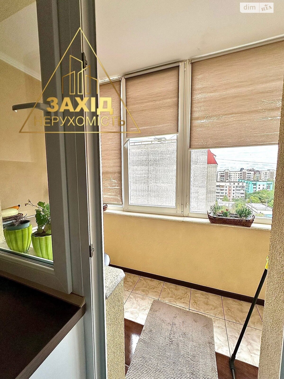 Продажа двухкомнатной квартиры в Луцке, на ул. Кравчука 11Б, район 40 микрорайон фото 1