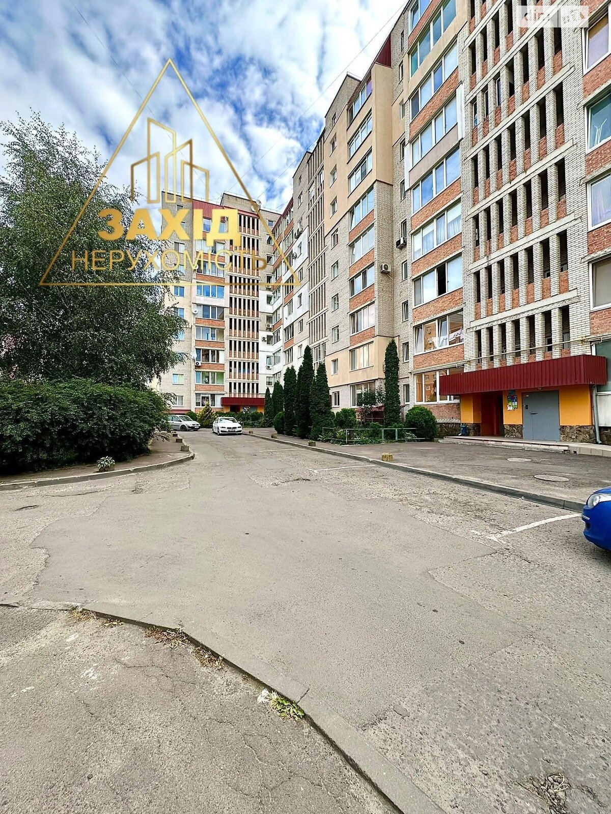 Продажа двухкомнатной квартиры в Луцке, на ул. Кравчука 11Б, район 40 микрорайон фото 1