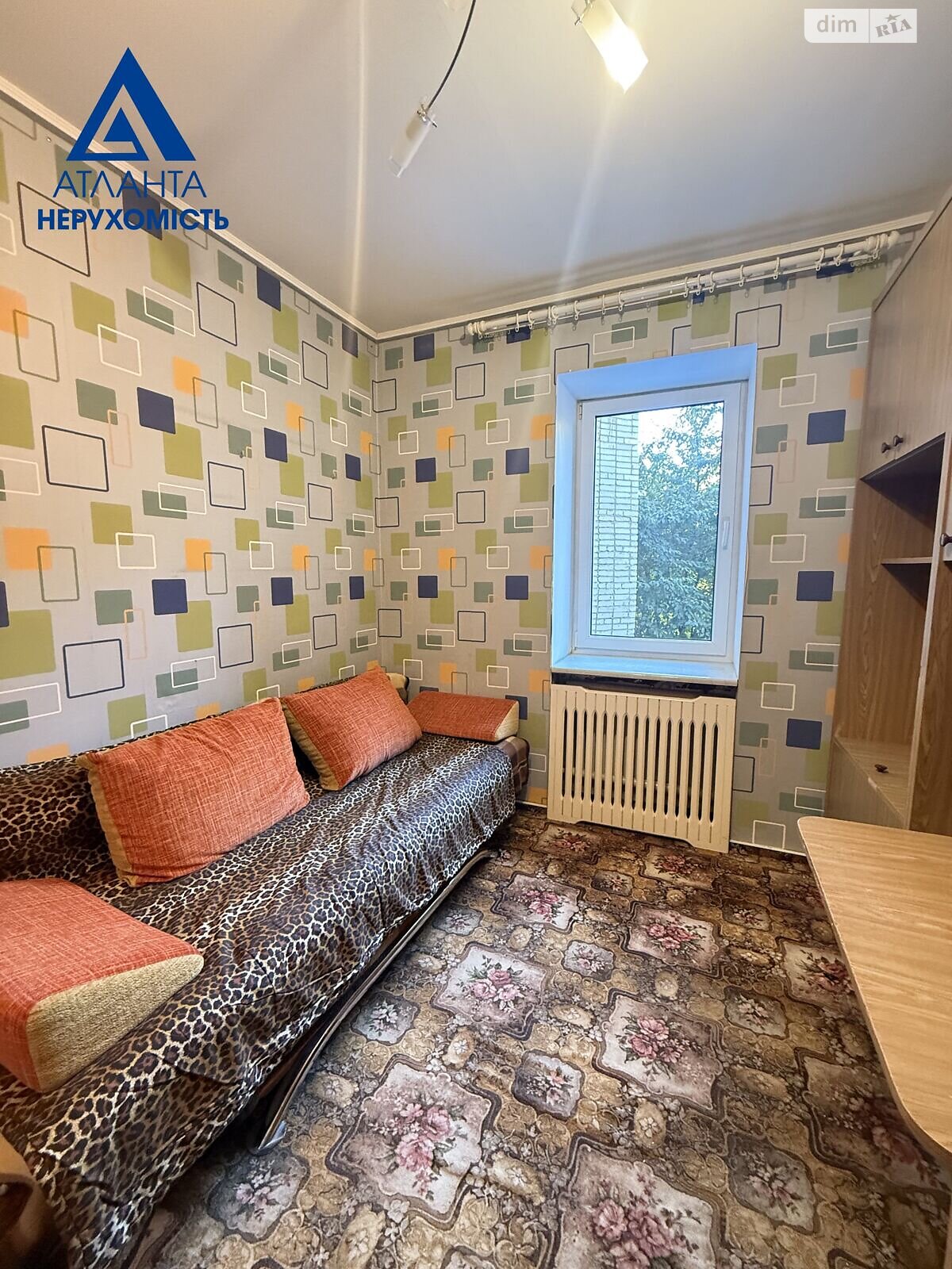 Продажа четырехкомнатной квартиры в Луцке, на ул. Кравчука 38, район 40 микрорайон фото 1 Продажа четырехкомнатной квартиры в Луцке, на ул. Кравчука 38, район 40 микрорайон фото 1