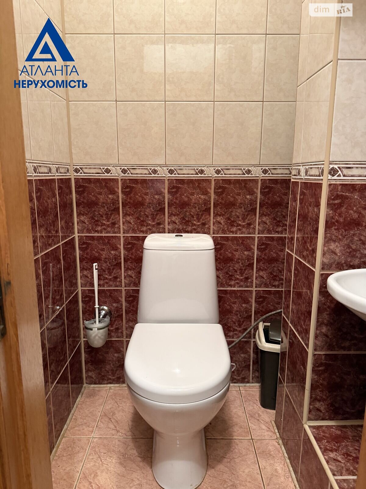 Продажа четырехкомнатной квартиры в Луцке, на ул. Кравчука 38, район 40 микрорайон фото 1 Продажа четырехкомнатной квартиры в Луцке, на ул. Кравчука 38, район 40 микрорайон фото 1