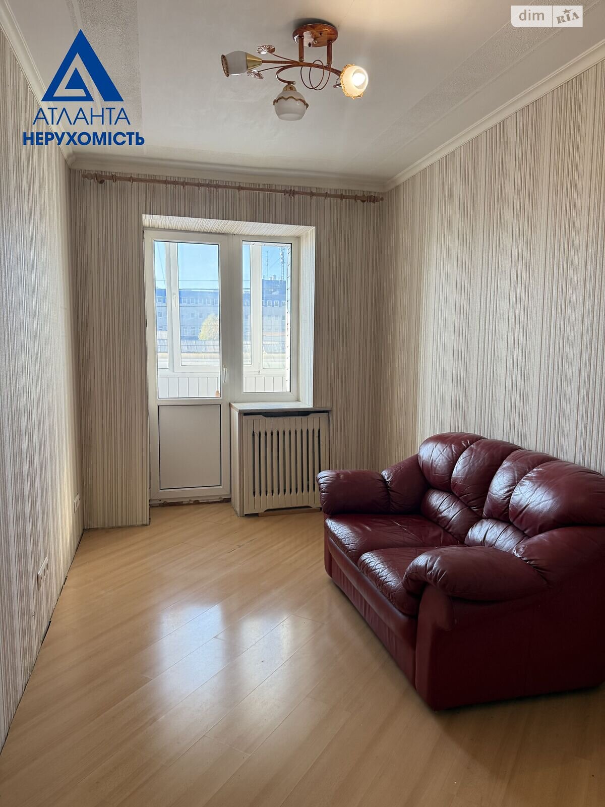 Продажа четырехкомнатной квартиры в Луцке, на ул. Кравчука 38, район 40 микрорайон фото 1 Продажа четырехкомнатной квартиры в Луцке, на ул. Кравчука 38, район 40 микрорайон фото 1