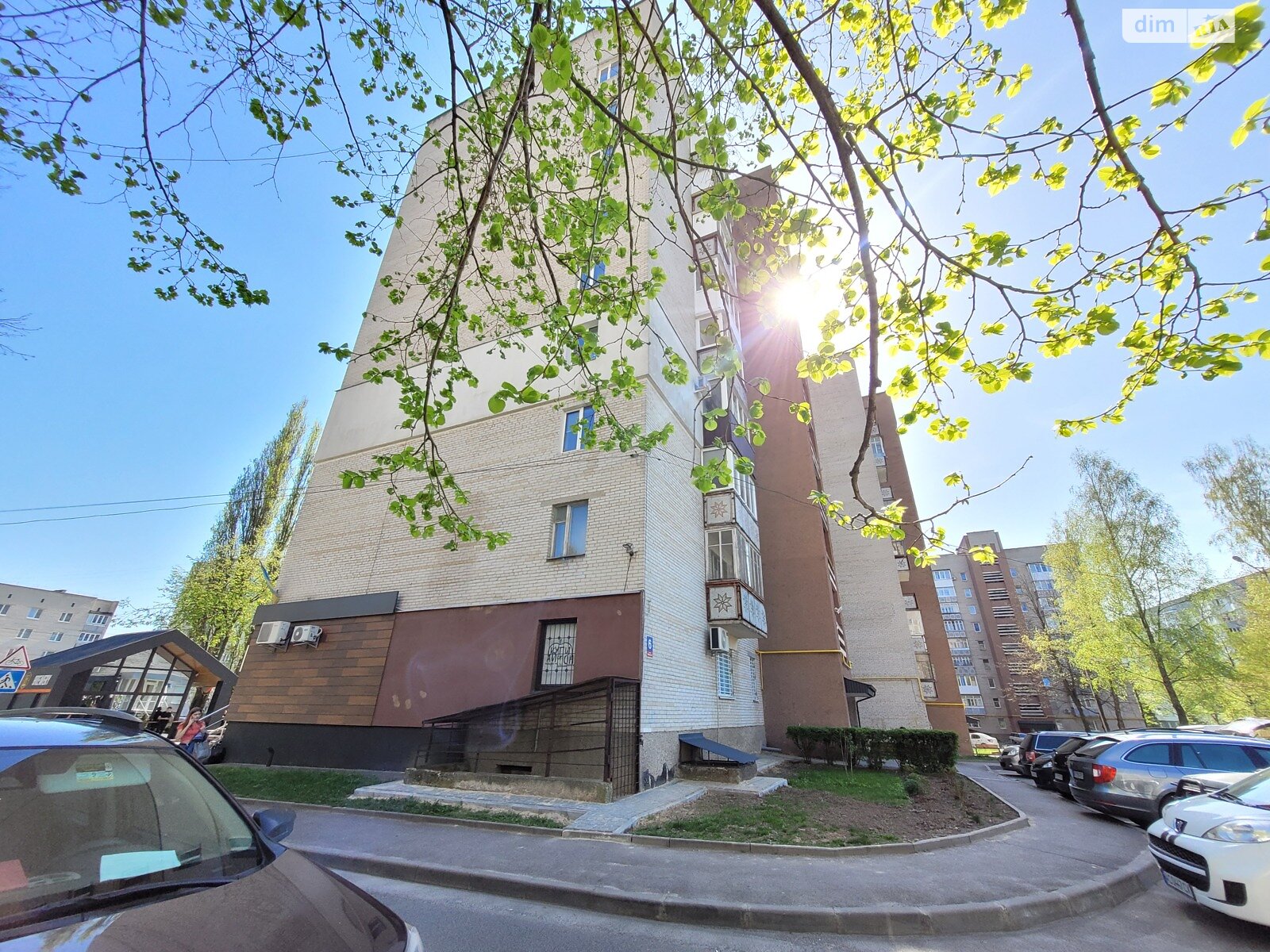 Продажа трехкомнатной квартиры в Луцке, на просп. Соборности, район 40 микрорайон фото 1