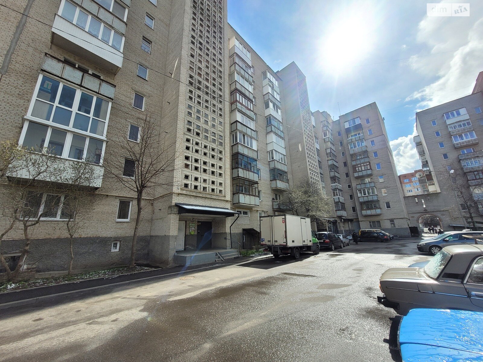 Продаж двокімнатної квартири в Луцьку, на просп. Соборності, район 40 мікрорайон фото 1 Продаж двокімнатної квартири в Луцьку, на просп. Соборності, район 40 мікрорайон фото 1