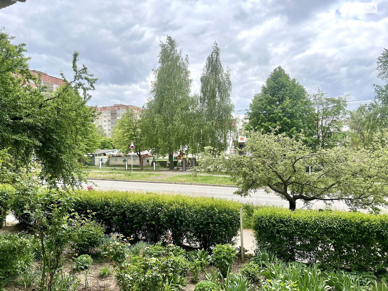 Продажа трехкомнатной квартиры в Луцке, на ул. Воинов-афганцев, кв. 112, район 40 микрорайон фото 1 Продажа трехкомнатной квартиры в Луцке, на ул. Воинов-афганцев, кв. 112, район 40 микрорайон фото 1