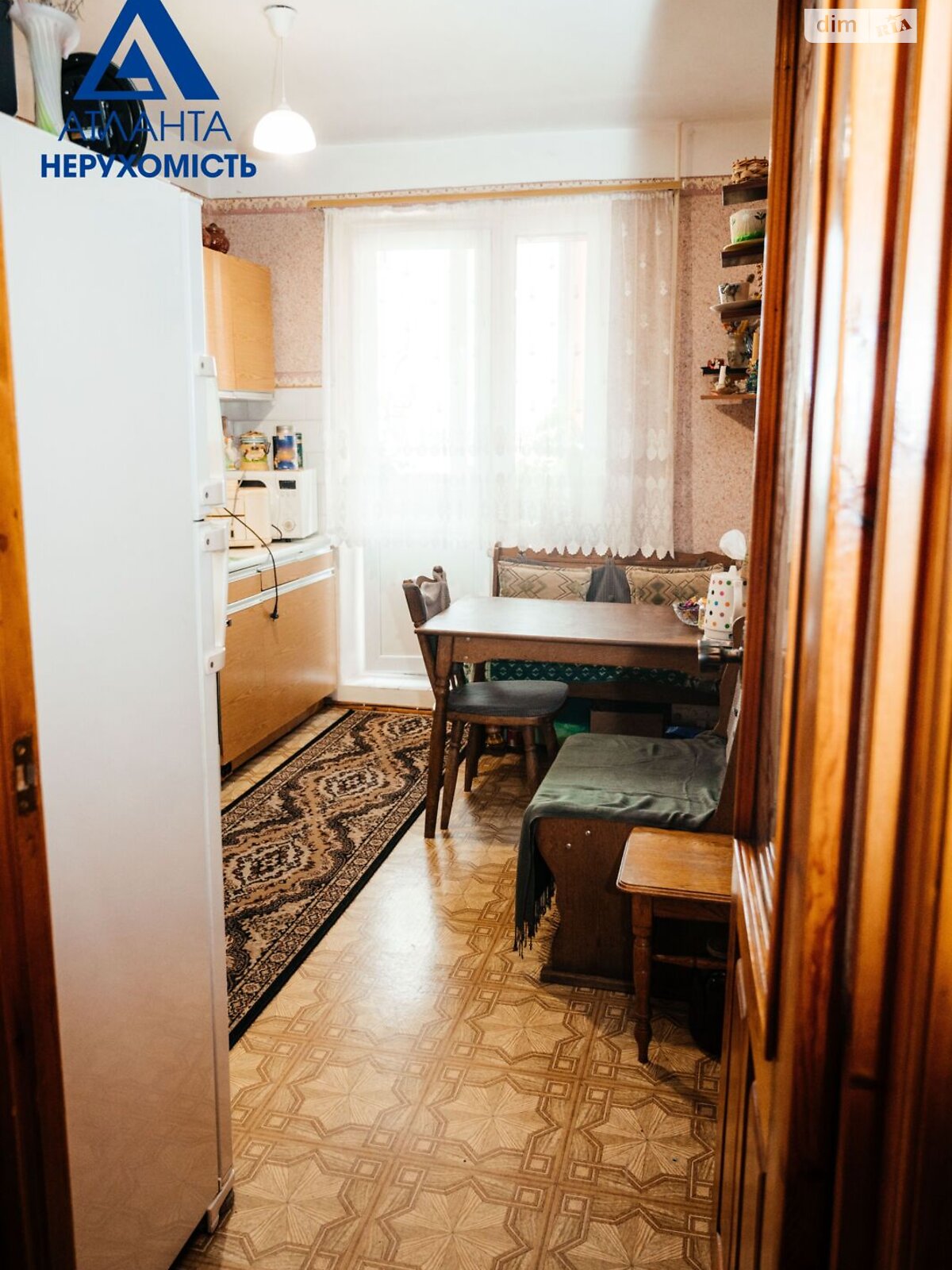 Продажа трехкомнатной квартиры в Луцке, на ул. Защитников Украины 31, район 40 микрорайон фото 1 Продажа трехкомнатной квартиры в Луцке, на ул. Защитников Украины 31, район 40 микрорайон фото 1