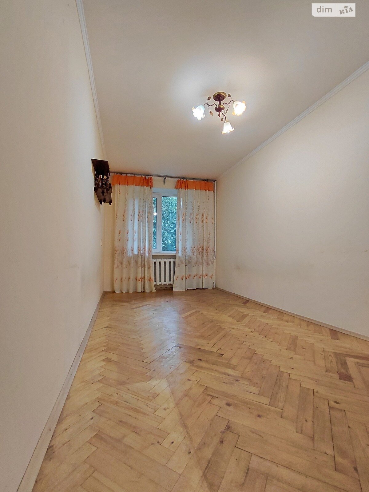 Продажа трехкомнатной квартиры в Луцке, на ул. Защитников Украины 4, район 40 микрорайон фото 1 Продажа трехкомнатной квартиры в Луцке, на ул. Защитников Украины 4, район 40 микрорайон фото 1