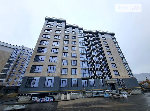 Продажа трехкомнатной квартиры в Луцке, на ул. Черновола Вячеслава 7, район 55 микрорайон фото 1