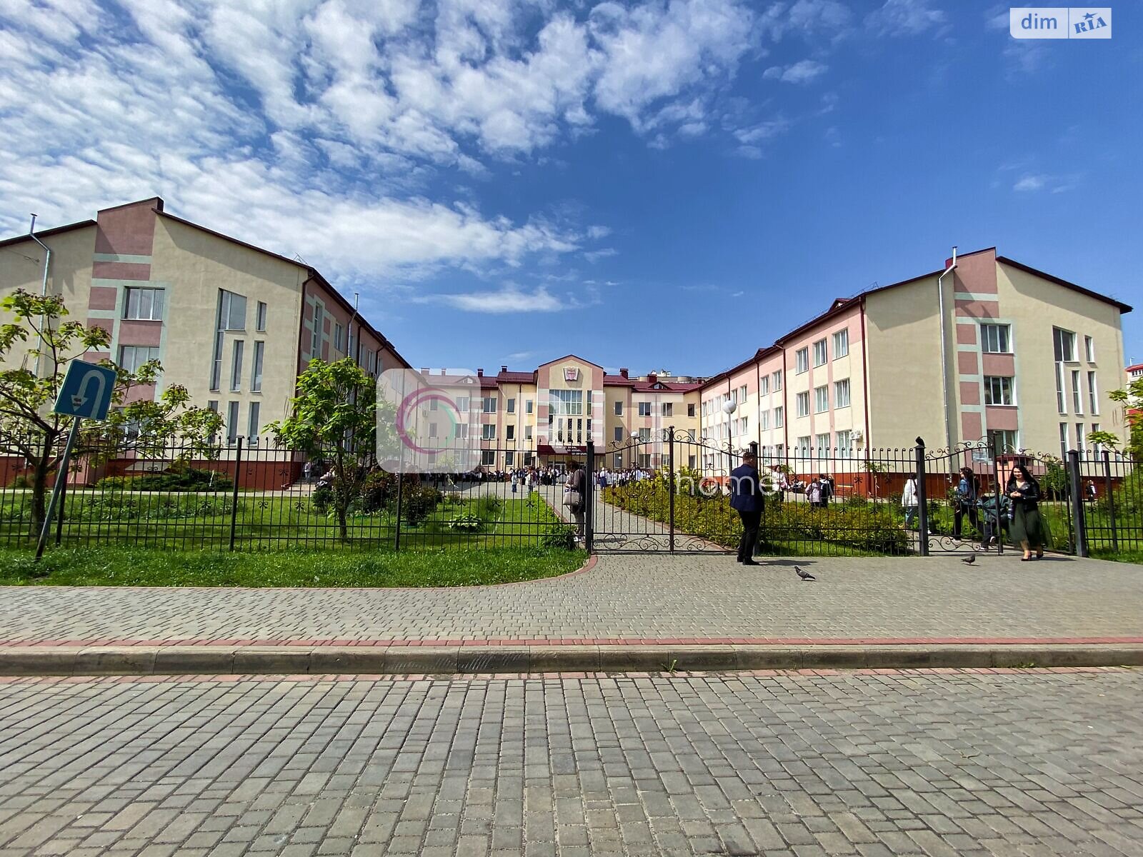 Продаж двокімнатної квартири в Луцьку, на вул. Чорновола В'ячеслава 28, район 55 мікрорайон фото 1 Продаж двокімнатної квартири в Луцьку, на вул. Чорновола В'ячеслава 28, район 55 мікрорайон фото 1