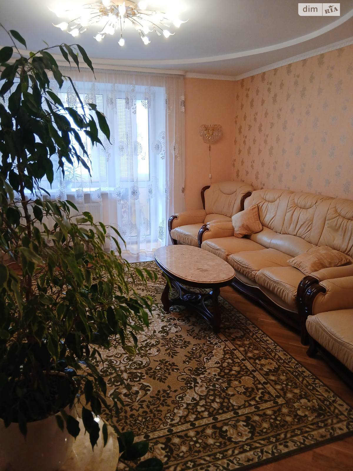 Продаж трикімнатної квартири в Луцьку, на вул. Чорновола В'ячеслава 26, район 55 мікрорайон фото 1 Продаж трикімнатної квартири в Луцьку, на вул. Чорновола В'ячеслава 26, район 55 мікрорайон фото 1