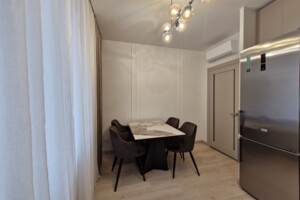 Продаж двокімнатної квартири в Луцьку, на вул. Чорновола В'ячеслава 40, район 55 мікрорайон фото 2 Продаж двокімнатної квартири в Луцьку, на вул. Чорновола В'ячеслава 40, район 55 мікрорайон фото 2