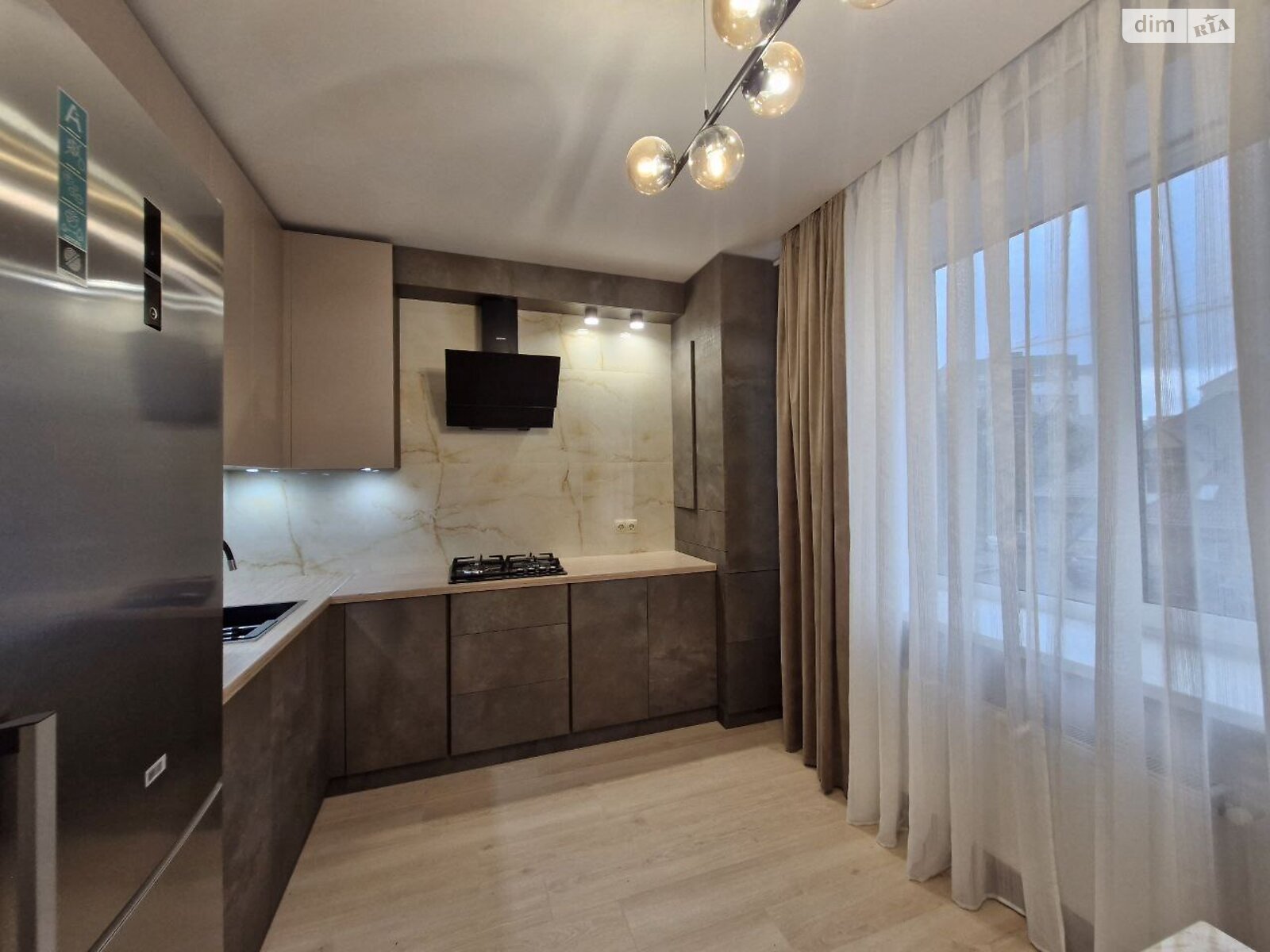 Продаж двокімнатної квартири в Луцьку, на вул. Чорновола В'ячеслава 40, район 55 мікрорайон фото 1 Продаж двокімнатної квартири в Луцьку, на вул. Чорновола В'ячеслава 40, район 55 мікрорайон фото 1