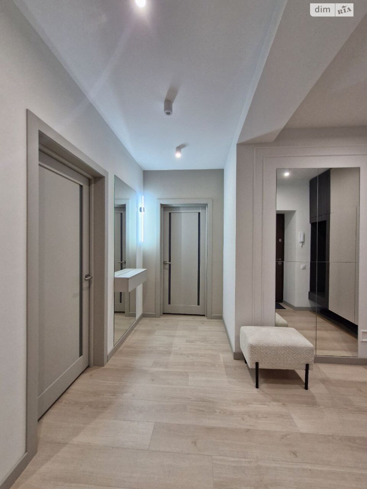 Продаж двокімнатної квартири в Луцьку, на вул. Чорновола В'ячеслава 40, район 55 мікрорайон фото 1 Продаж двокімнатної квартири в Луцьку, на вул. Чорновола В'ячеслава 40, район 55 мікрорайон фото 1