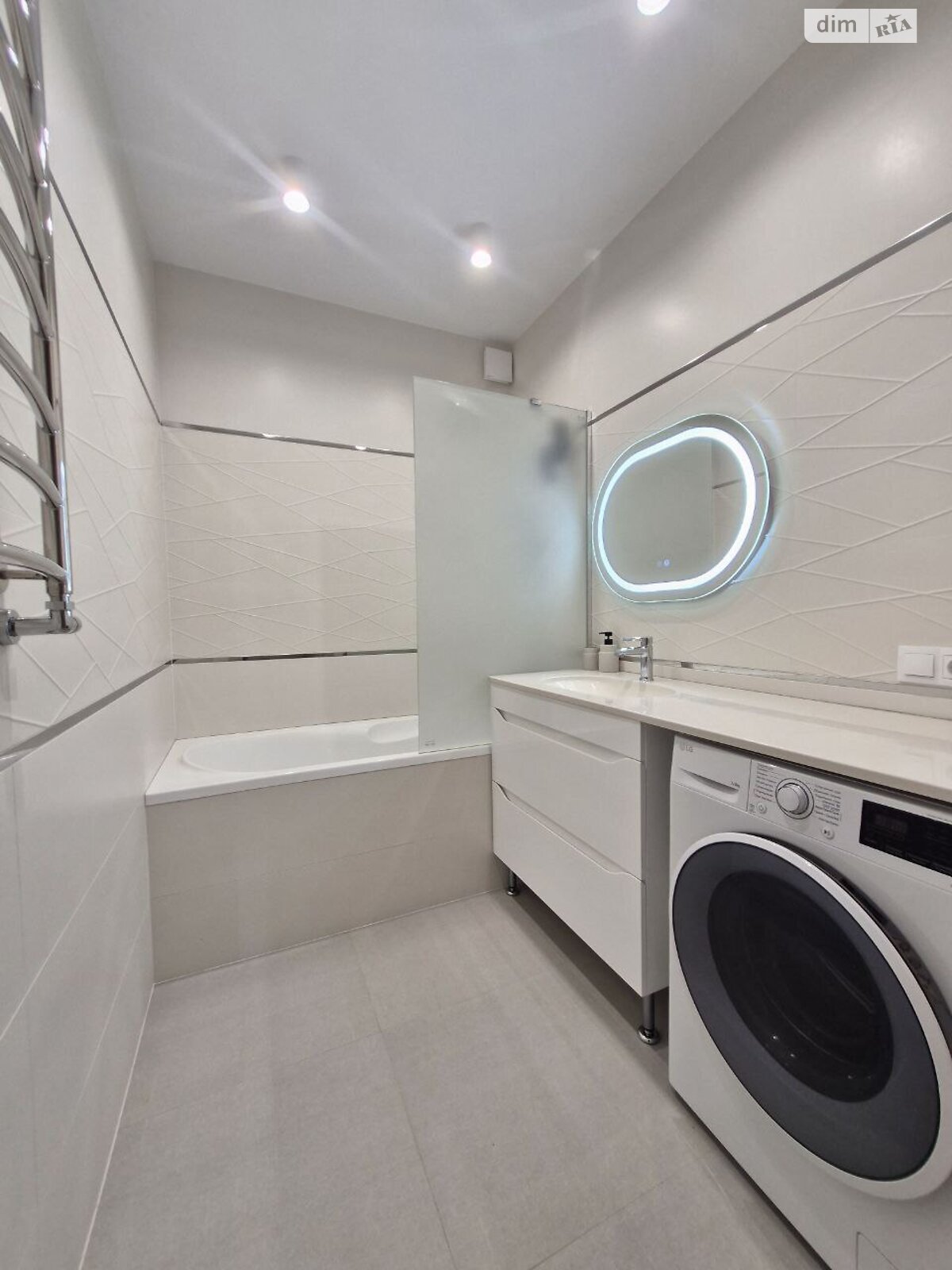 Продаж двокімнатної квартири в Луцьку, на вул. Чорновола В'ячеслава 40, район 55 мікрорайон фото 1 Продаж двокімнатної квартири в Луцьку, на вул. Чорновола В'ячеслава 40, район 55 мікрорайон фото 1