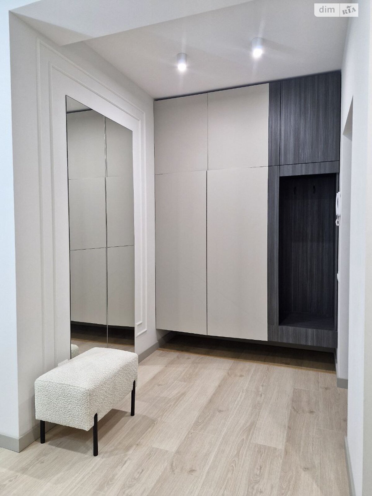 Продаж двокімнатної квартири в Луцьку, на вул. Чорновола В'ячеслава 40, район 55 мікрорайон фото 1 Продаж двокімнатної квартири в Луцьку, на вул. Чорновола В'ячеслава 40, район 55 мікрорайон фото 1