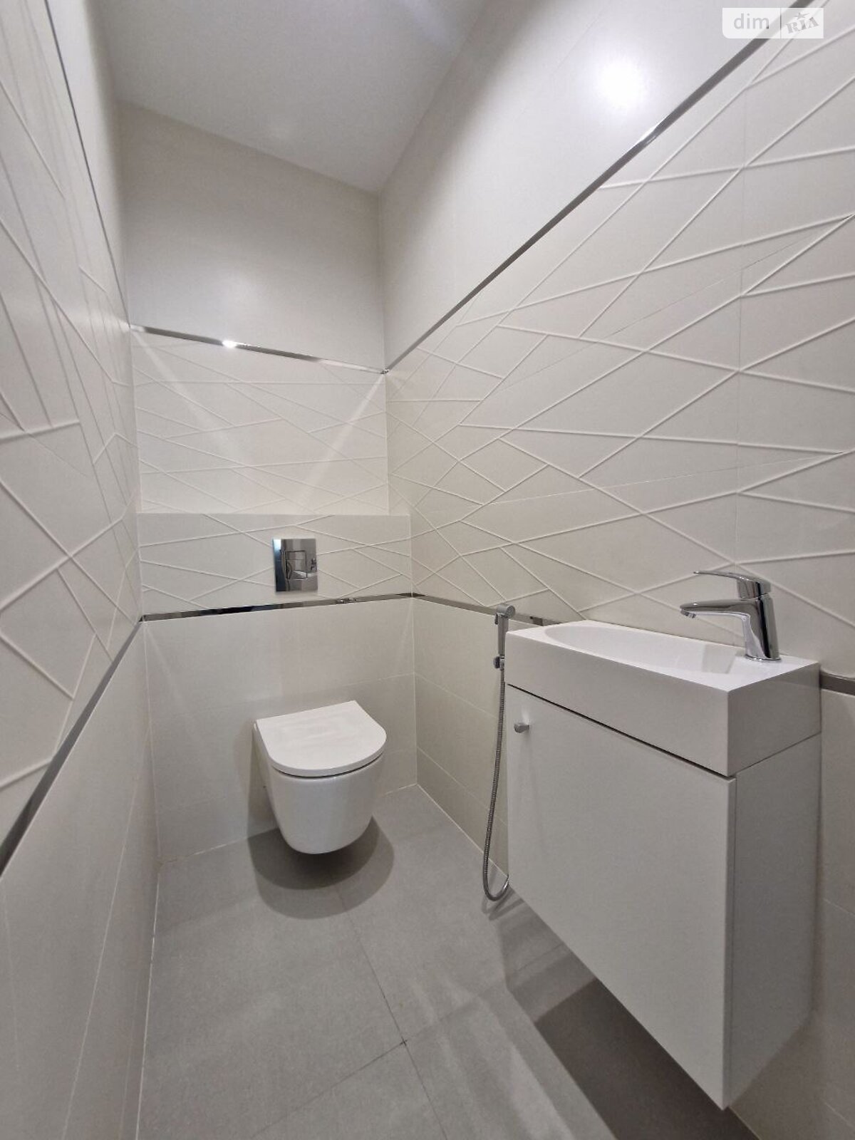 Продаж двокімнатної квартири в Луцьку, на вул. Чорновола В'ячеслава 40, район 55 мікрорайон фото 1 Продаж двокімнатної квартири в Луцьку, на вул. Чорновола В'ячеслава 40, район 55 мікрорайон фото 1