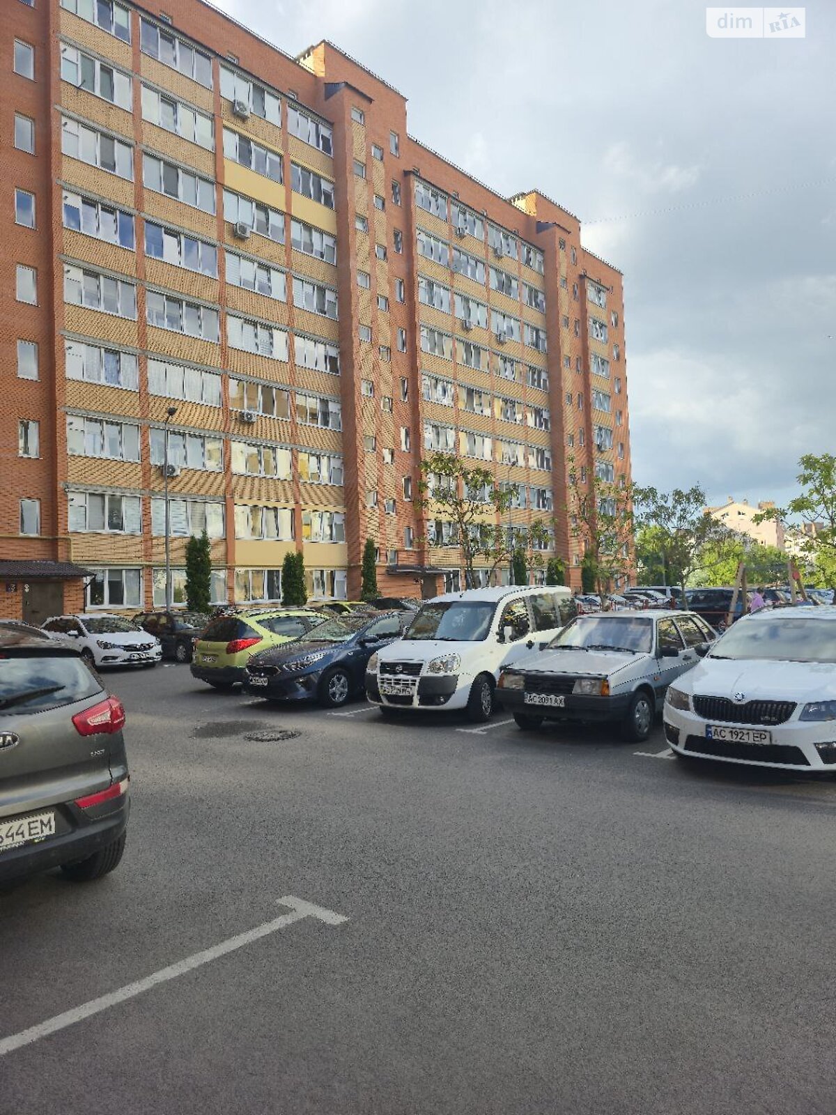 Продаж однокімнатної квартири в Луцьку, на вул. Дмитра Іващенка 2, район 55 мікрорайон фото 1 Продаж однокімнатної квартири в Луцьку, на вул. Дмитра Іващенка 2, район 55 мікрорайон фото 1