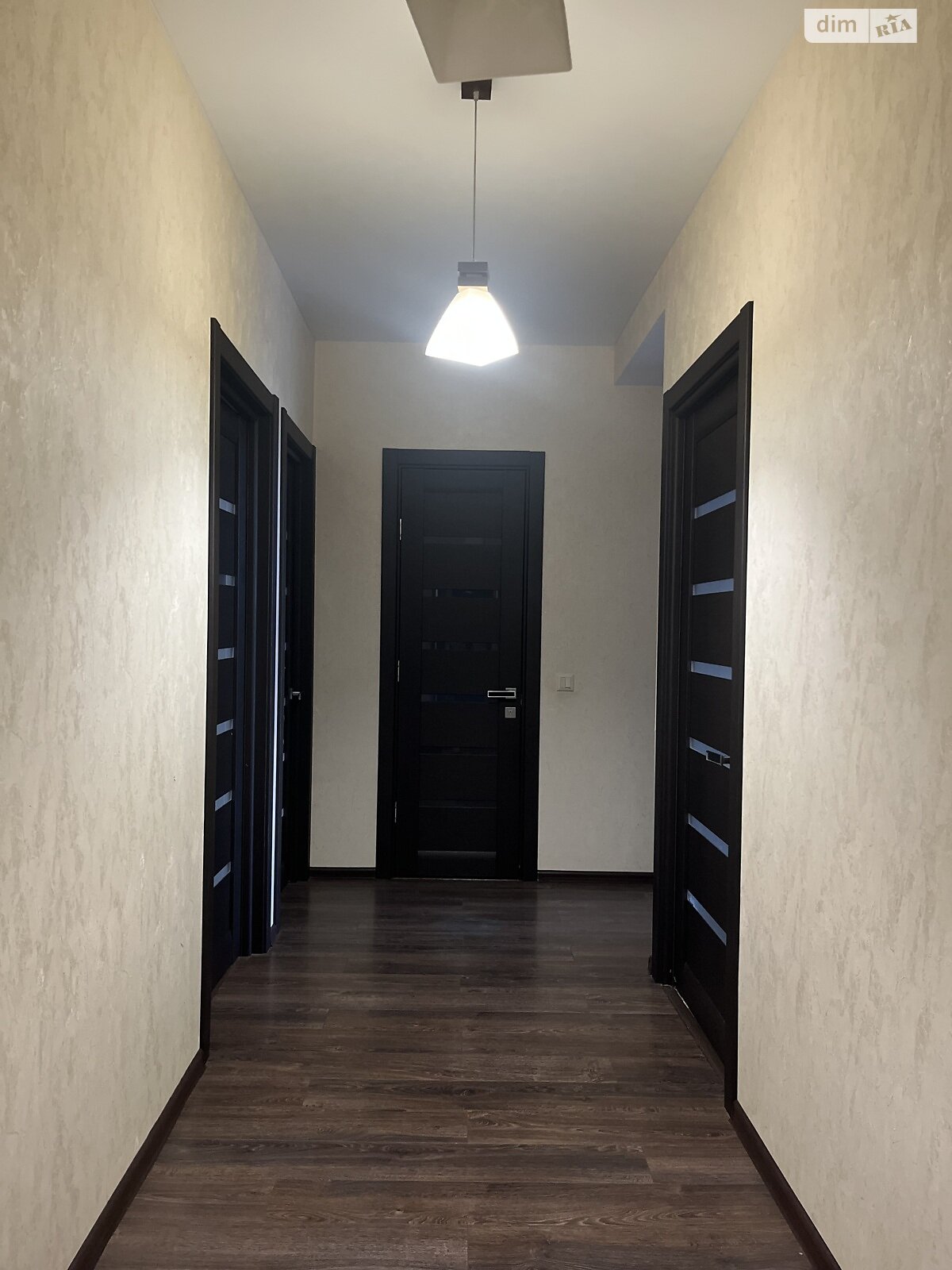 Продаж трикімнатної квартири в Луцьку, на вул. Дмитра Іващенка 1А, район 55 мікрорайон фото 1