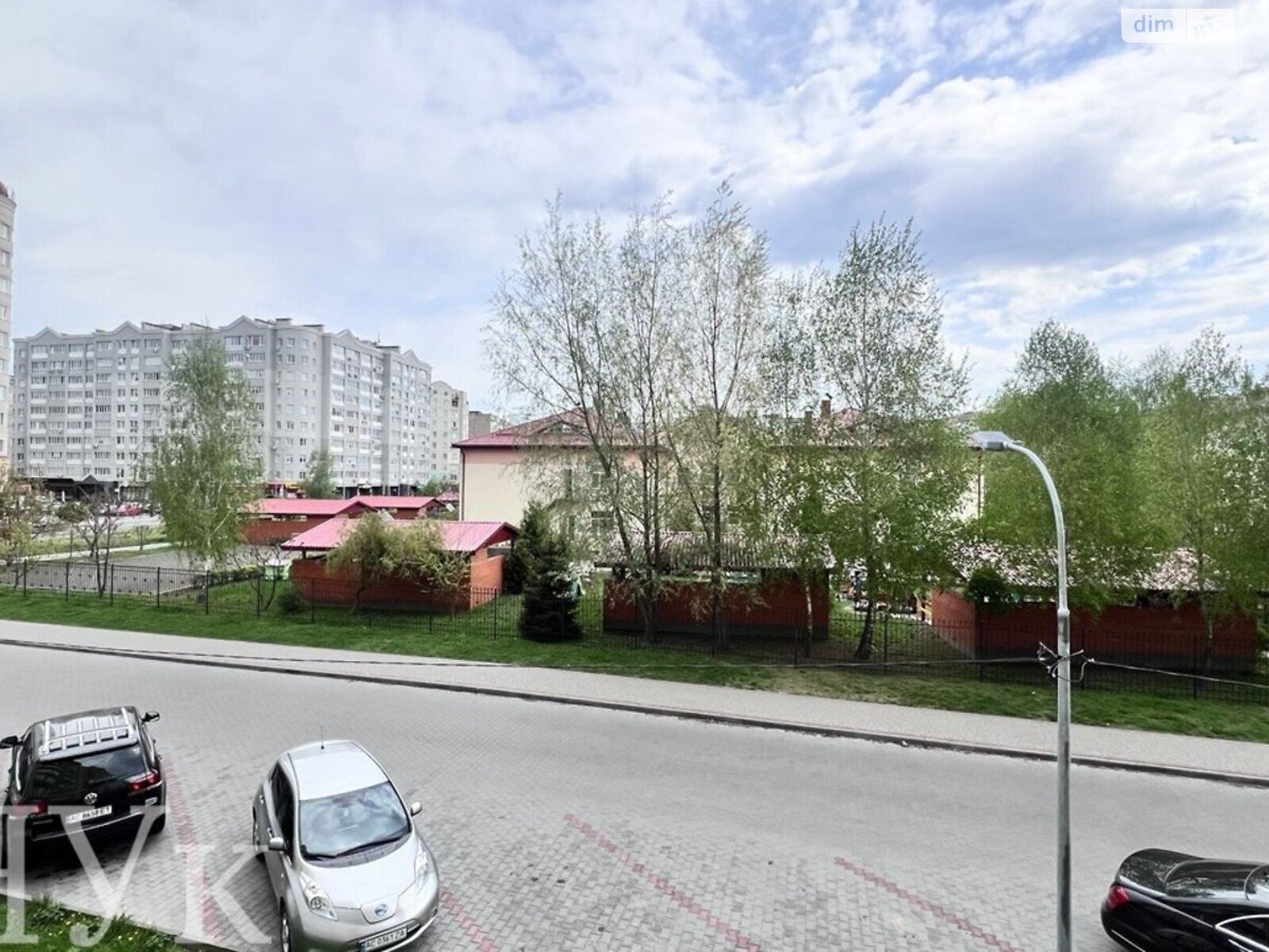 Продажа трехкомнатной квартиры в Луцке, на ул. Липинского 4, район 55 микрорайон фото 1 Продажа трехкомнатной квартиры в Луцке, на ул. Липинского 4, район 55 микрорайон фото 1