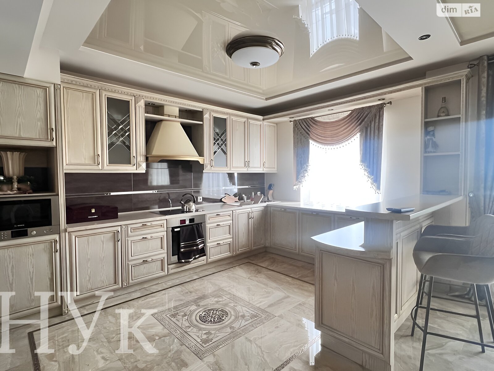 Продажа двухкомнатной квартиры в Луцке, на ул. Олеся Гончара 3, район 55 микрорайон фото 1 Продажа двухкомнатной квартиры в Луцке, на ул. Олеся Гончара 3, район 55 микрорайон фото 1