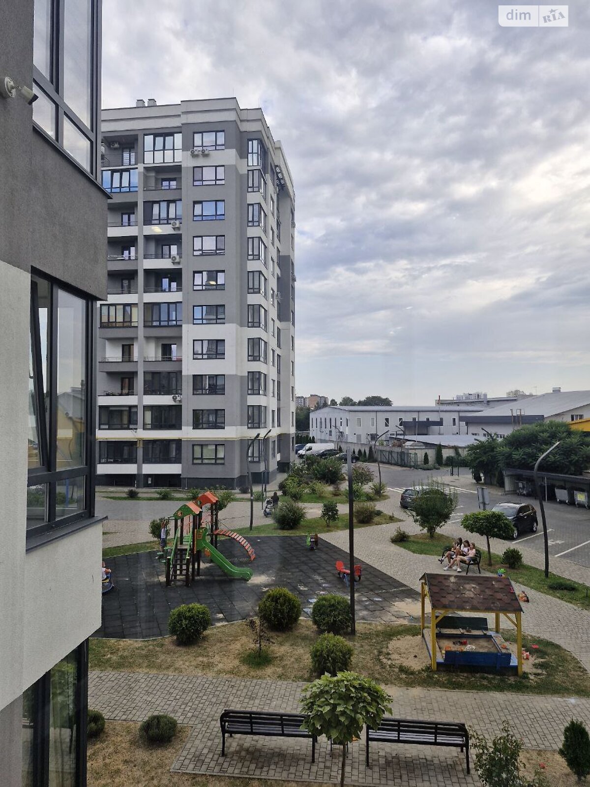 Продаж двокімнатної квартири в Луцьку, на вул. Олеся Гончара, район 55 мікрорайон фото 1