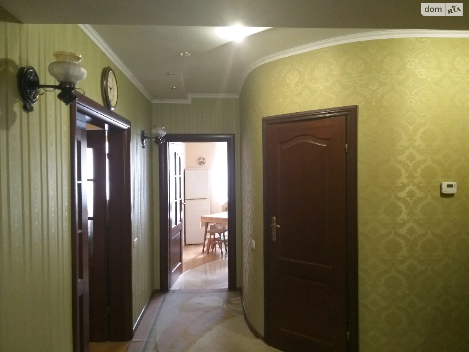Продажа трехкомнатной квартиры в Луцке, на Чорновола Вячеслава, район 55 микрорайон фото 1