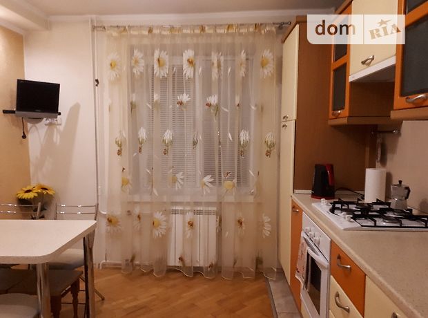 Продажа двухкомнатной квартиры в Луцке, на Чорновола район 55 микрорайон фото 1 Продажа двухкомнатной квартиры в Луцке, на Чорновола район 55 микрорайон фото 1