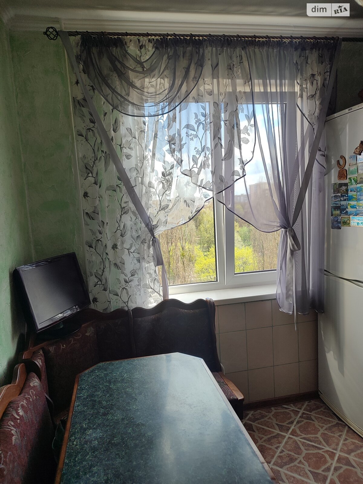Продаж двокімнатної квартири в Луцьку, на вул. Кравчука, фото 1