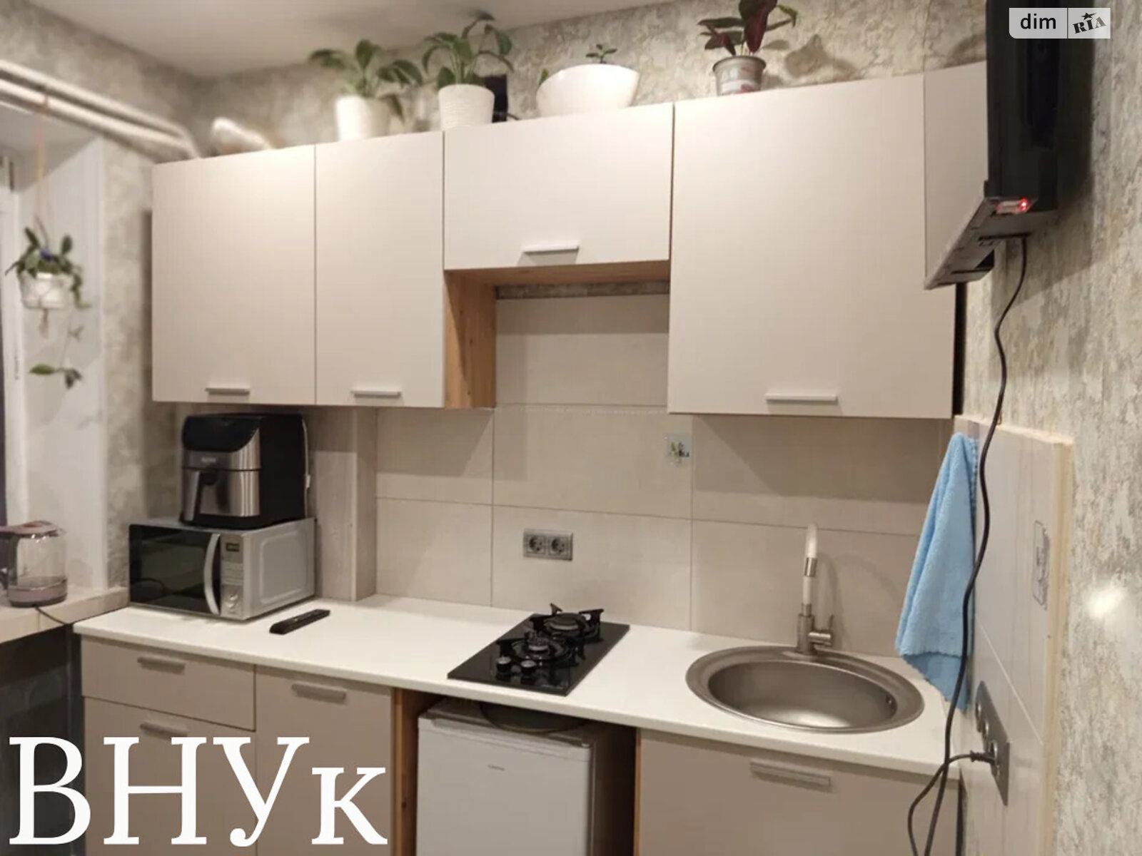 Продажа однокомнатной квартиры в Луцке, на ул. Львовская, район Гнидава фото 1 Продажа однокомнатной квартиры в Луцке, на ул. Львовская, район Гнидава фото 1