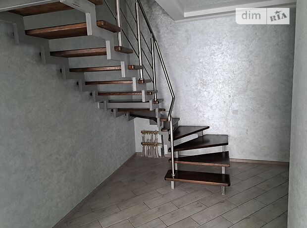 Продажа трехкомнатной квартиры в Луцке, на ул. Гостинная 2А, район ГПЗ фото 1 Продажа трехкомнатной квартиры в Луцке, на ул. Гостинная 2А, район ГПЗ фото 1