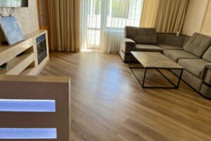 Продаж чотирикімнатної квартири в Луцьку, на вул. Шота Руставелі, район ГПЗ фото 2