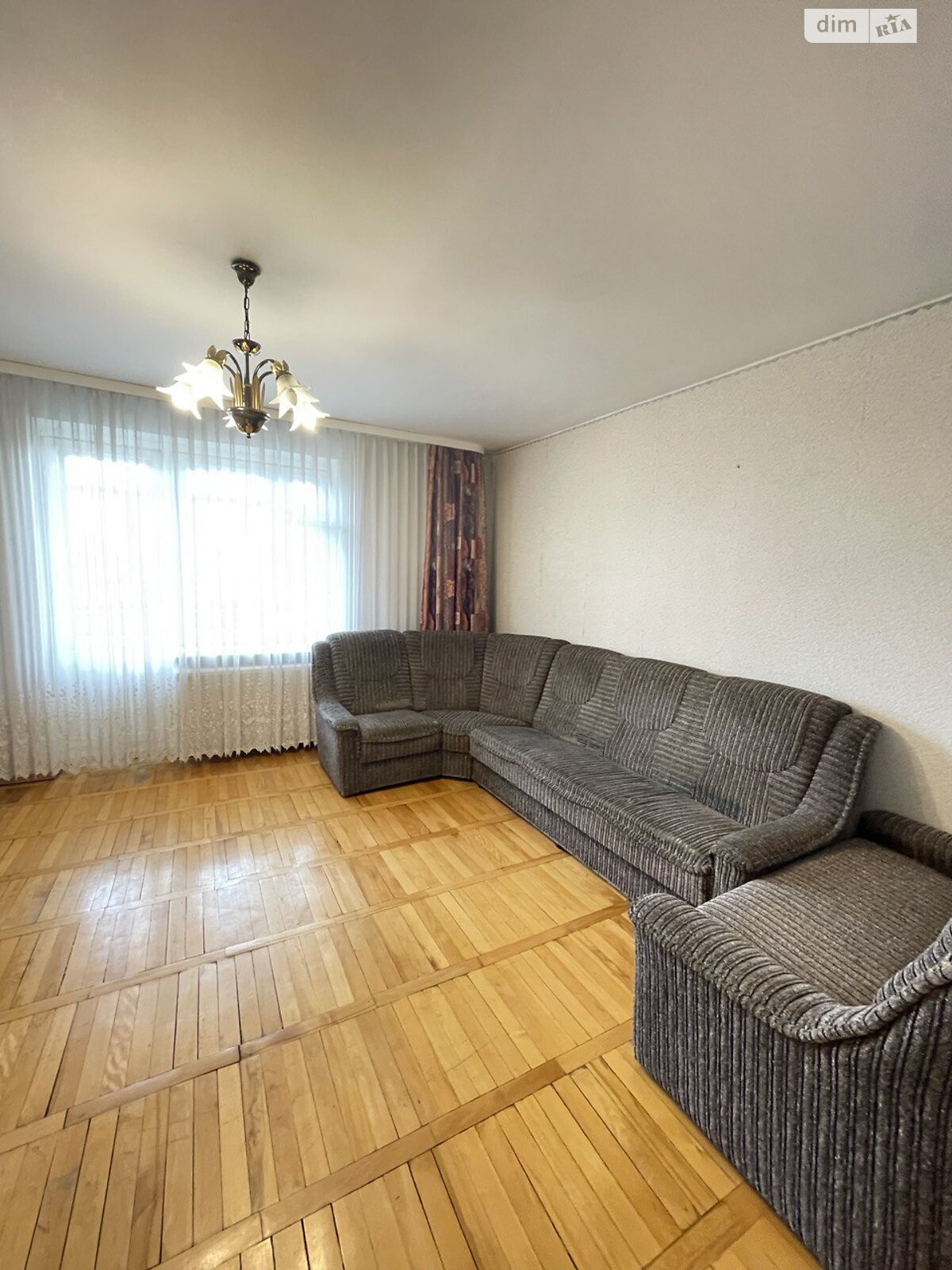 Продажа четырехкомнатной квартиры в Луцке, на просп. Грушевского Президента, фото 1